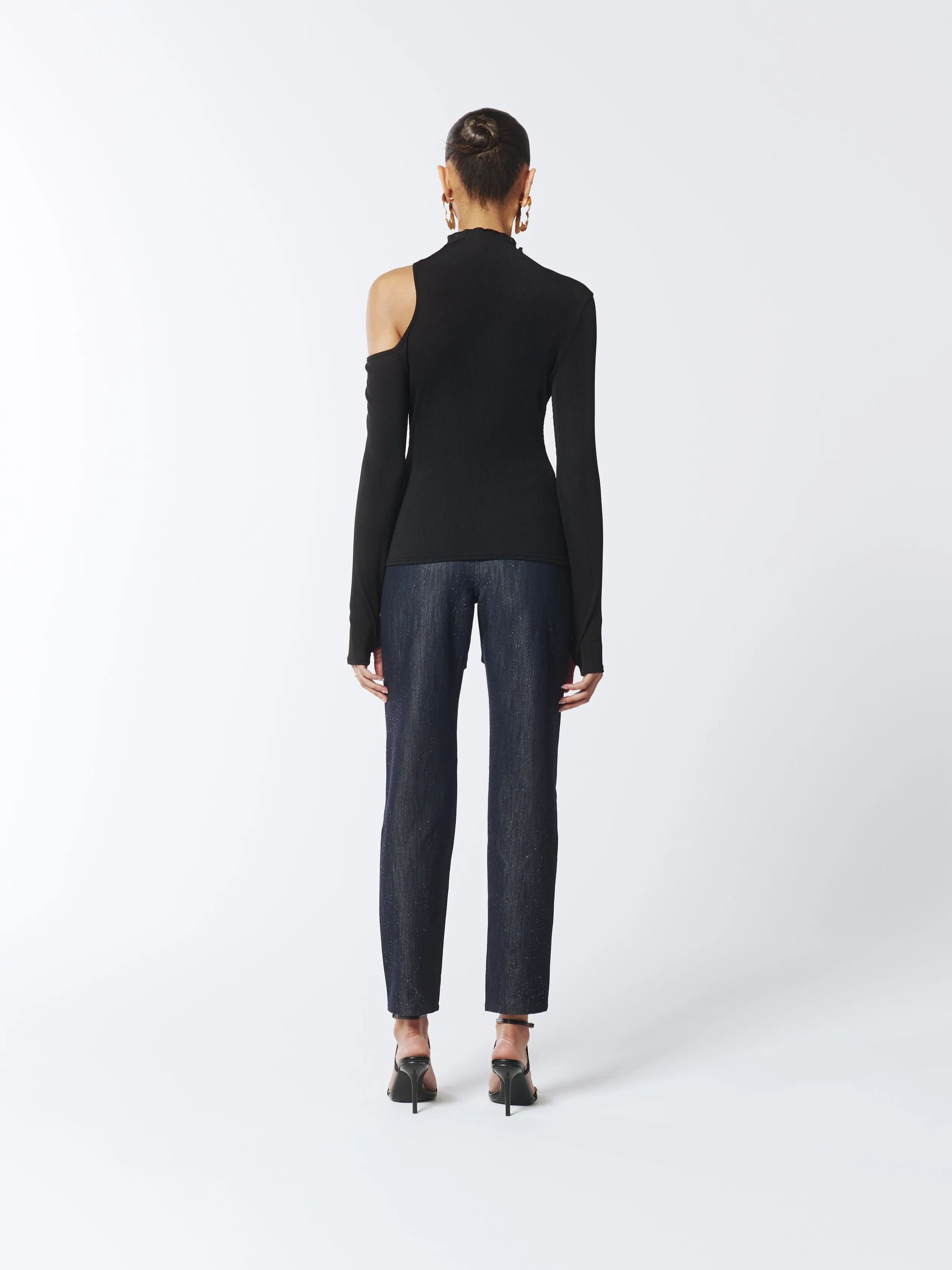 Asymmetric One-Shoulder Cutout Turtleneck Knit Top in Black