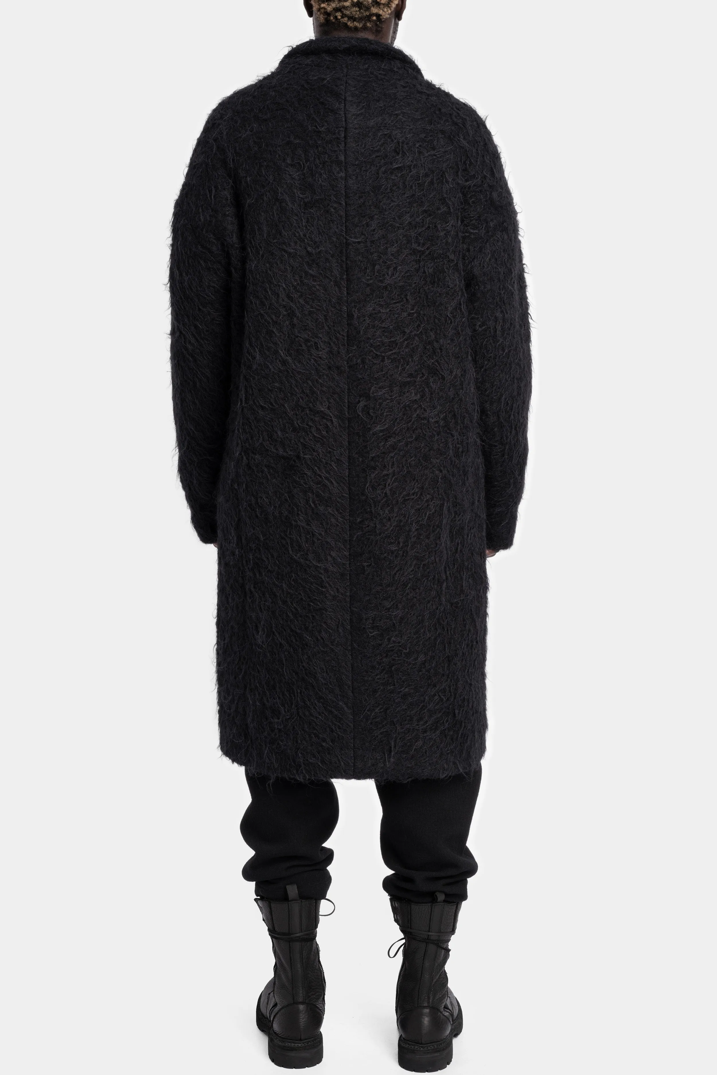 Long buttoned alpaca / wool coat