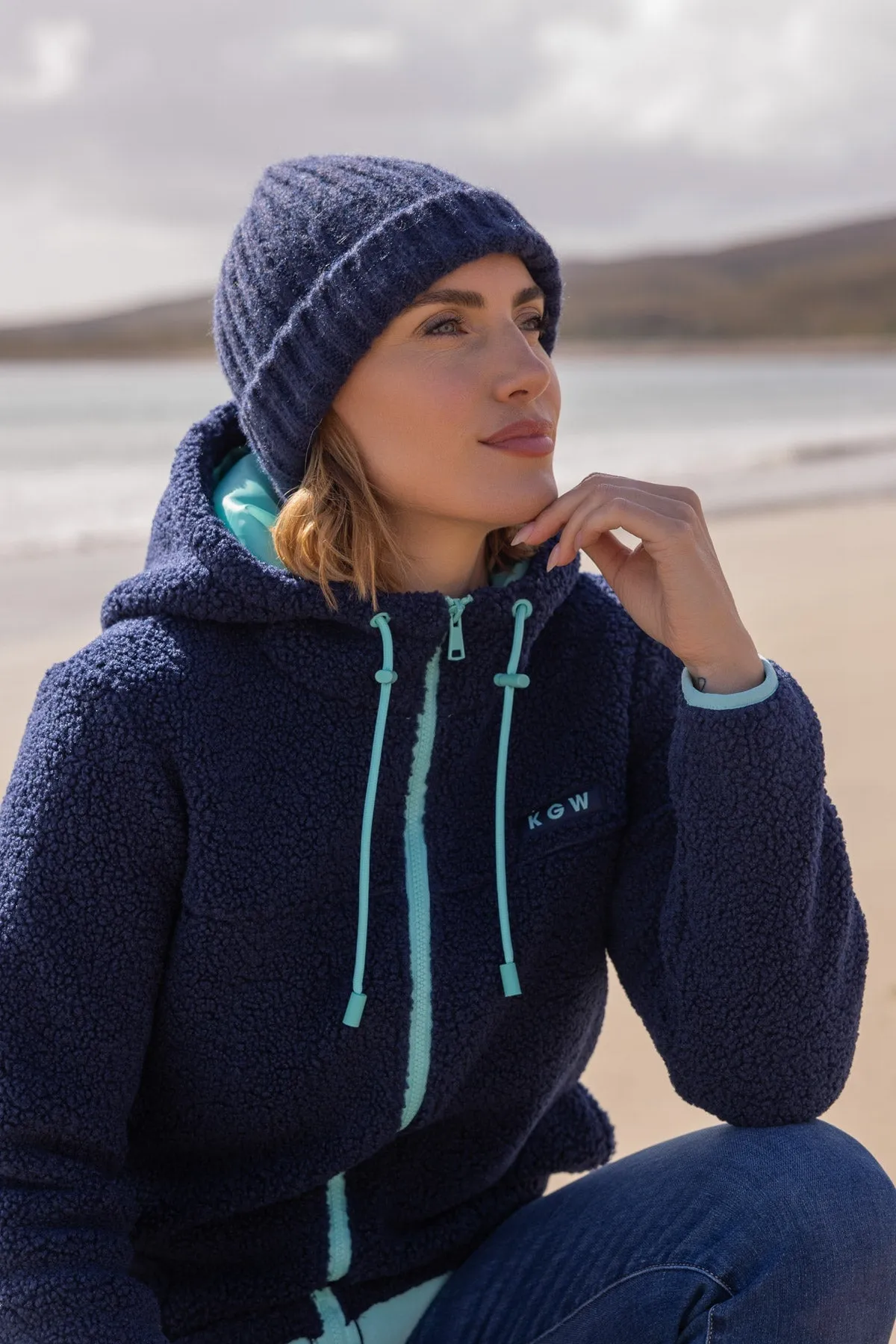 Longline Teddy Fleece in Navy