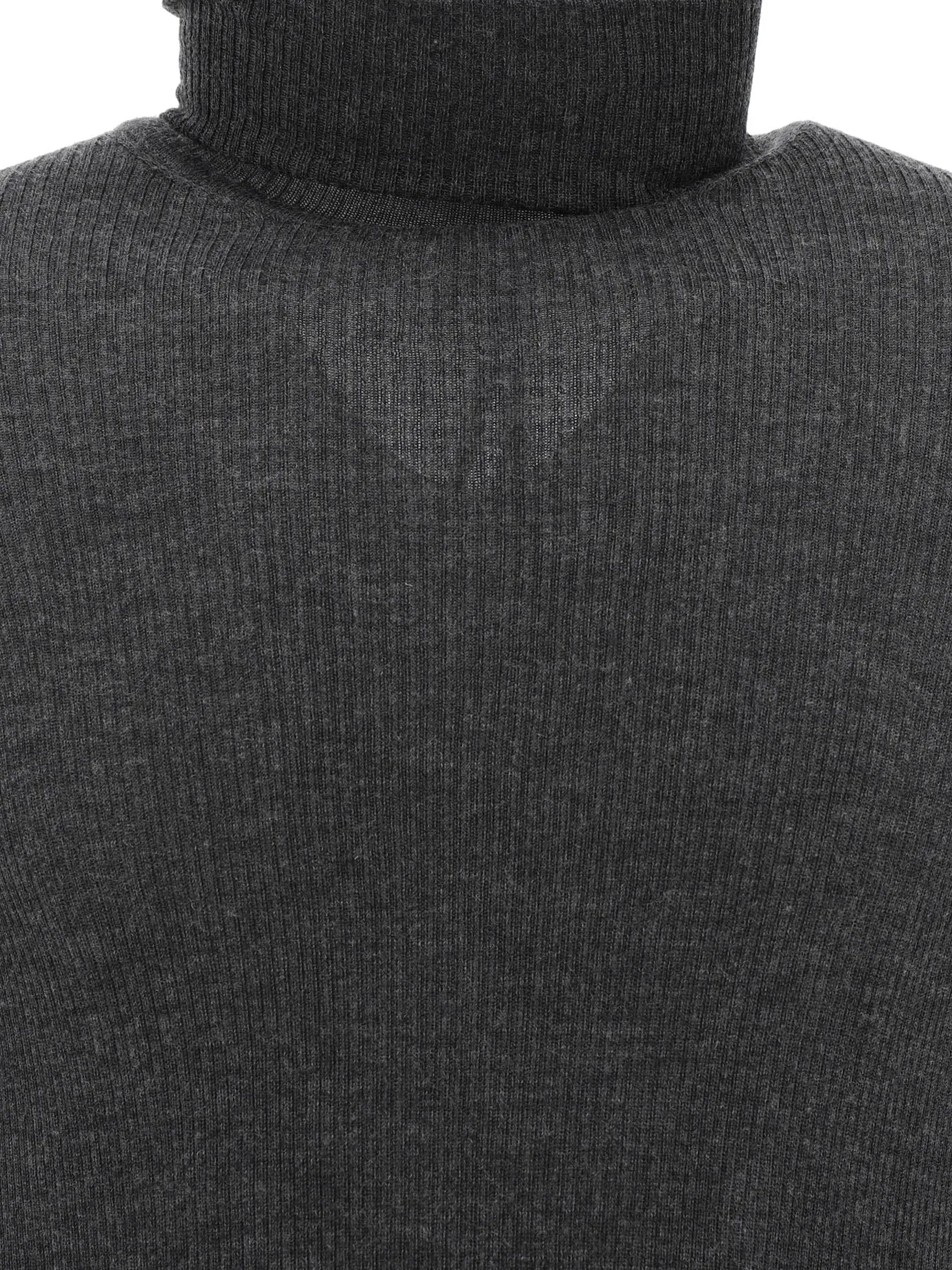 RIBBED TURTLENECK SWEATER