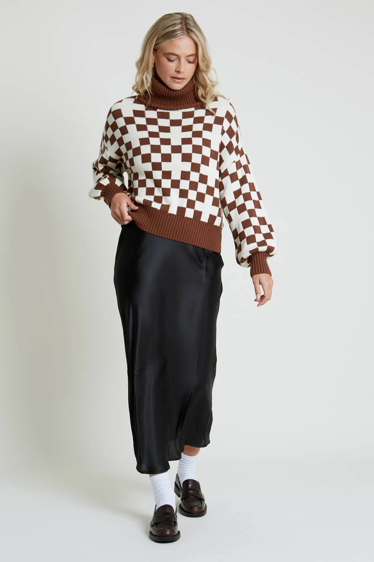 ROCIO OVERSIZED KNITTED ROLL NECK JUMPER IN CHECKERBOARD