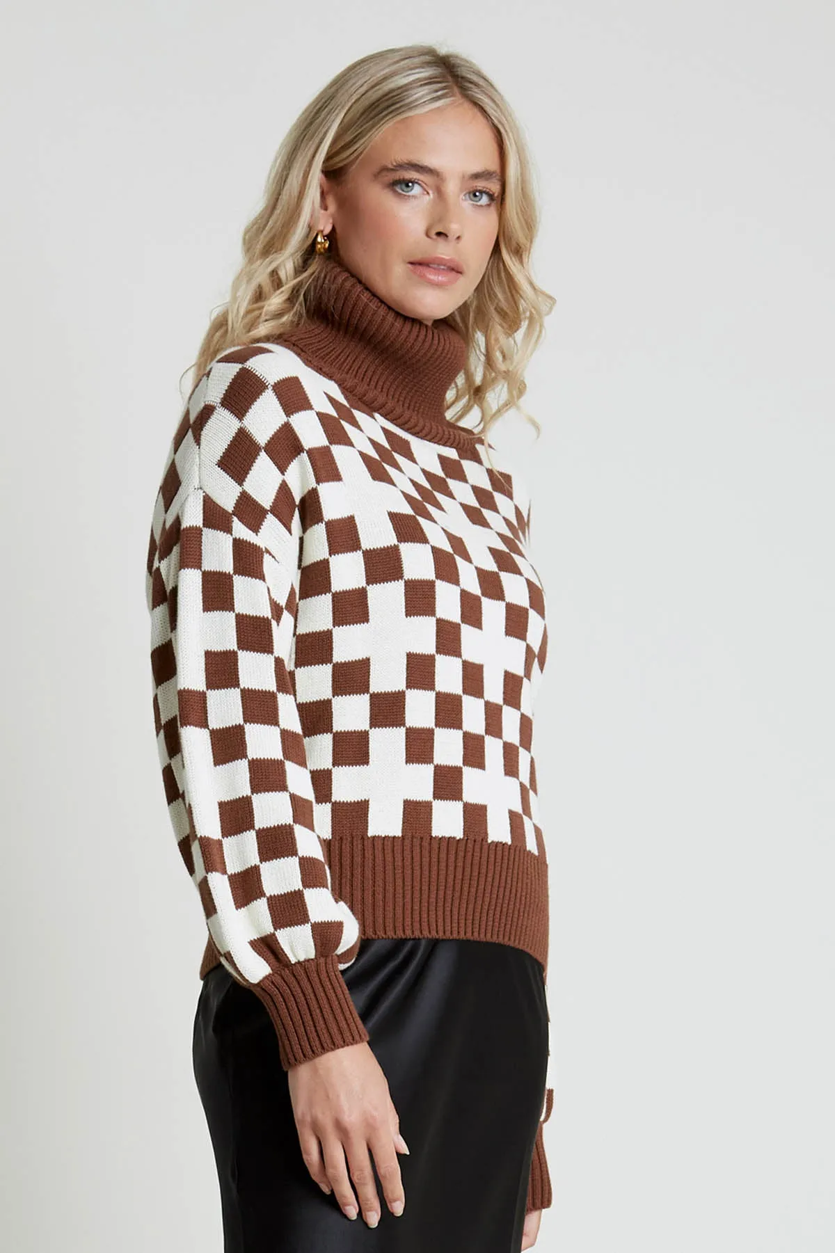 ROCIO OVERSIZED KNITTED ROLL NECK JUMPER IN CHECKERBOARD