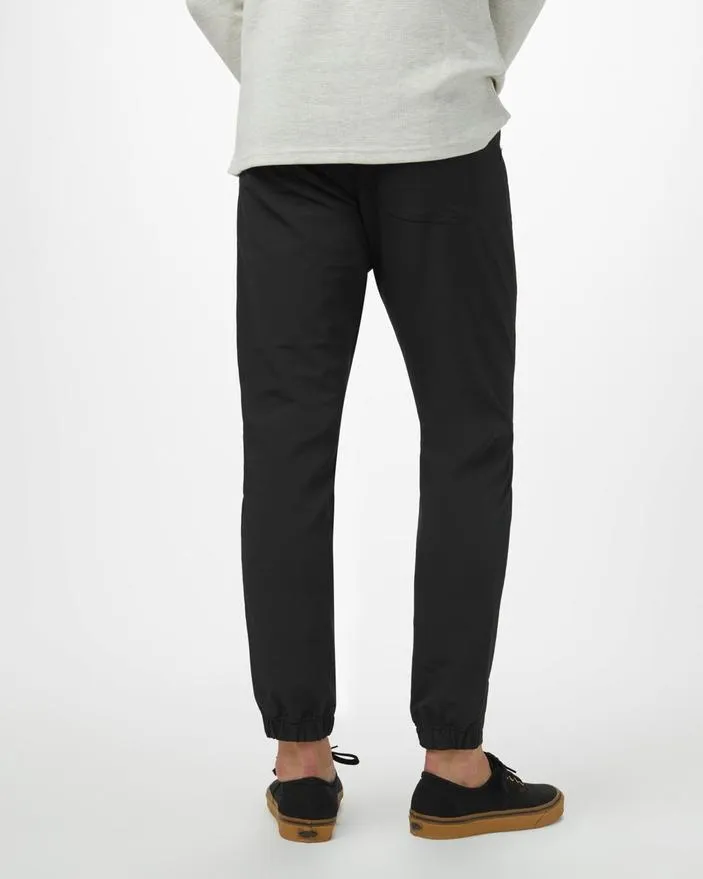 Tentree Destination Jogger in Meteorite Black