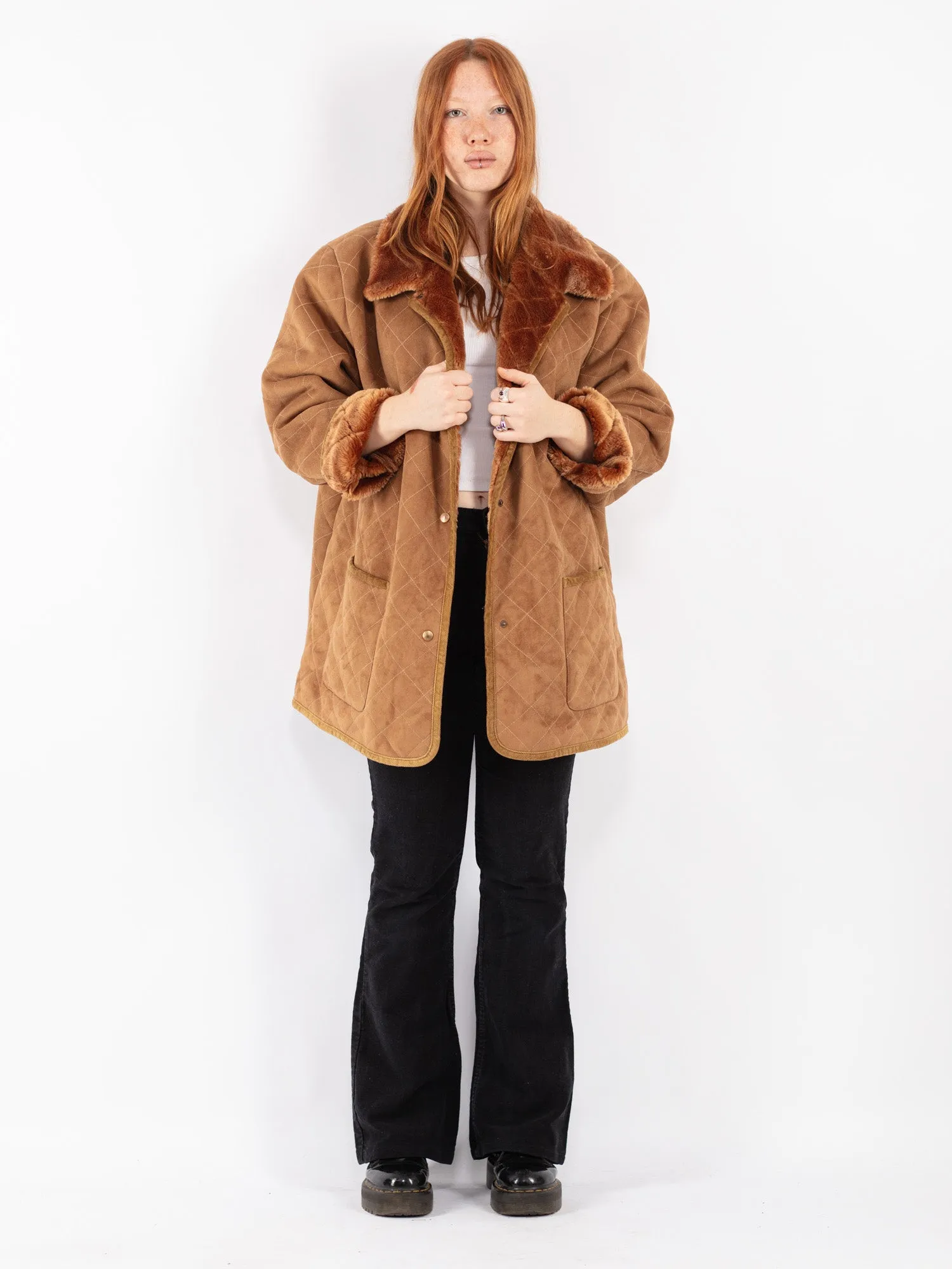 Vintage 90's Women Faux Sheepskin Coat in Beige