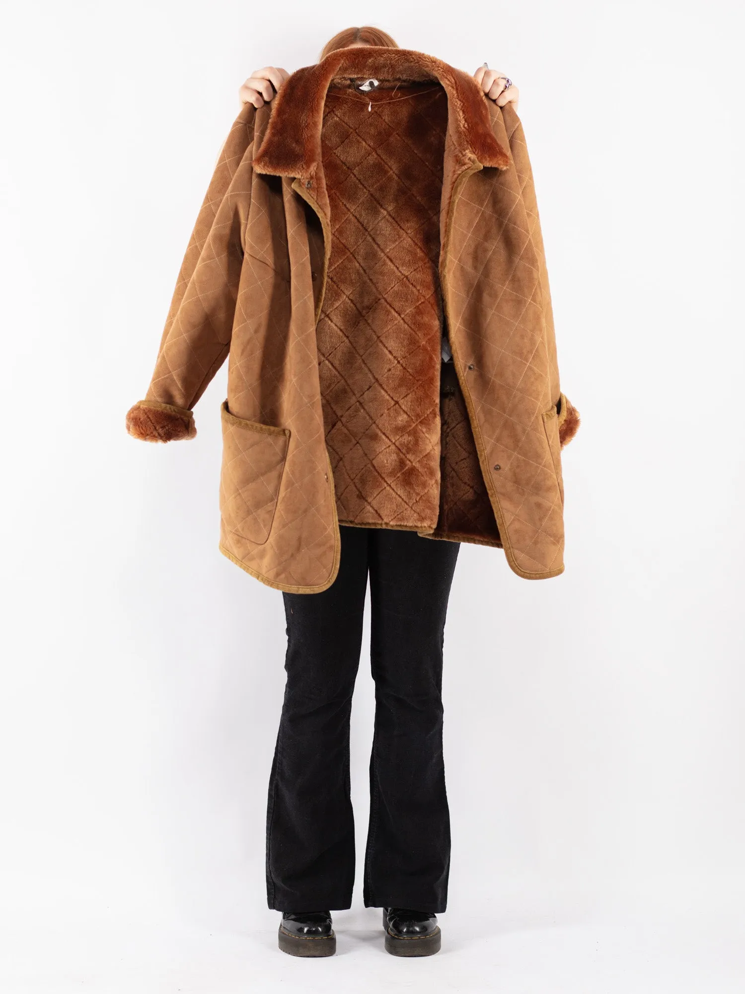 Vintage 90's Women Faux Sheepskin Coat in Beige