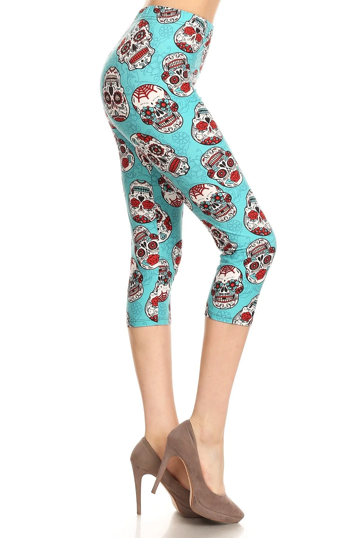 Women's Regular Teal Sugar Skulls Printed Cropped Capri Leggings