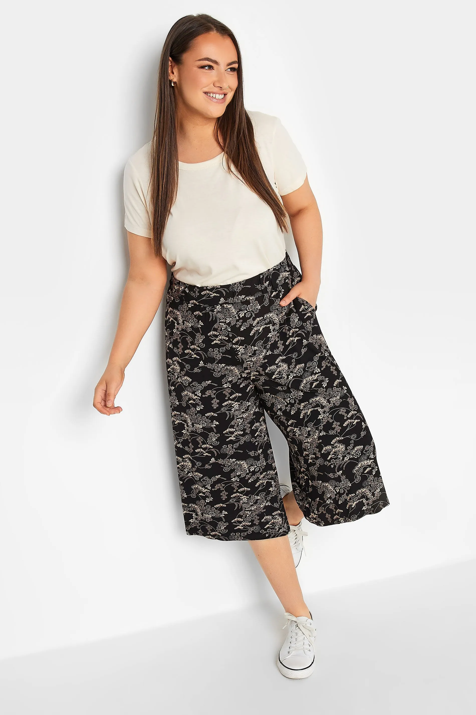 YOURS Curve Black & Cream Floral Print Culottes