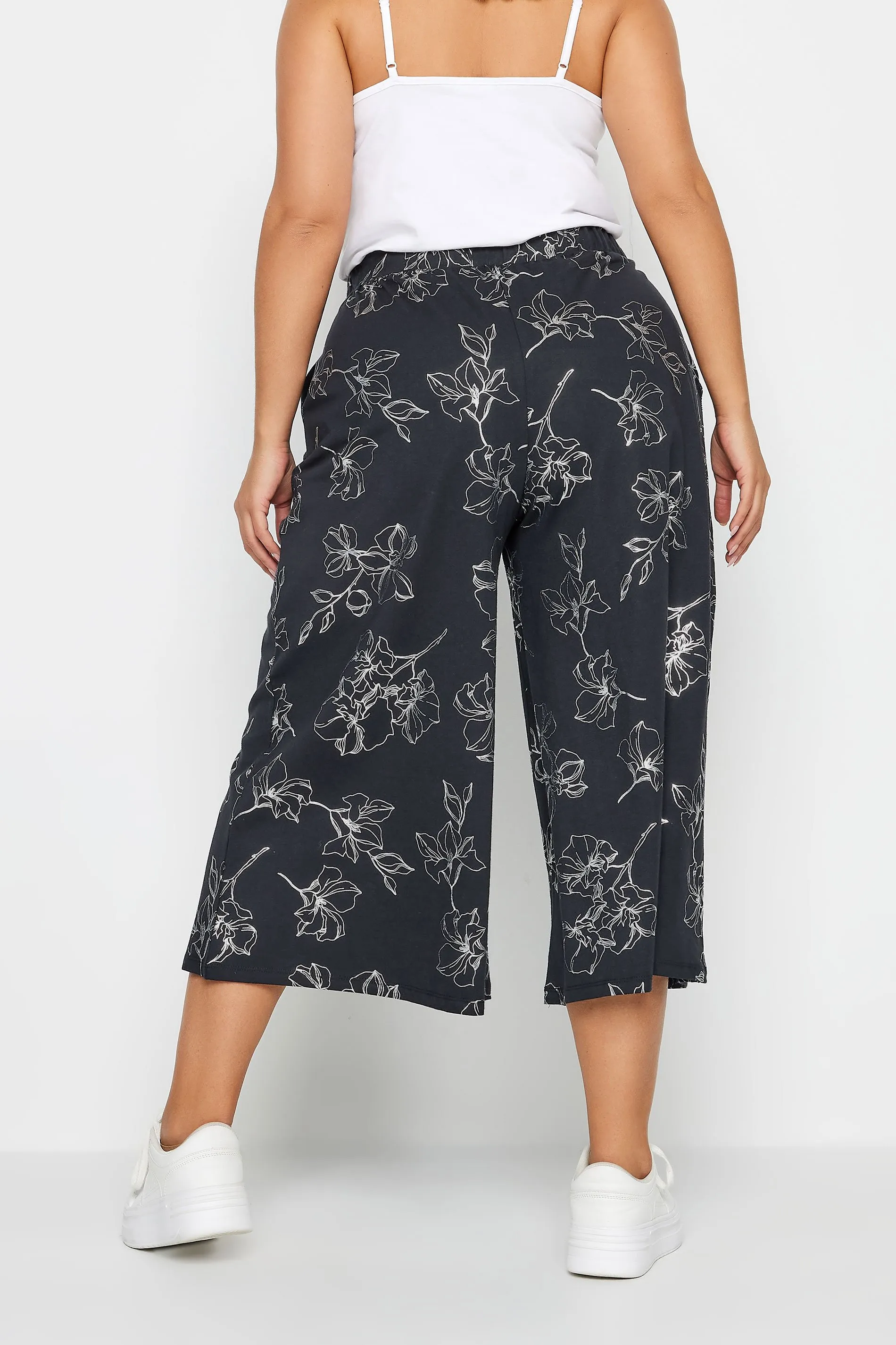 YOURS Curve Black Floral Foil Print Midaxi Culottes