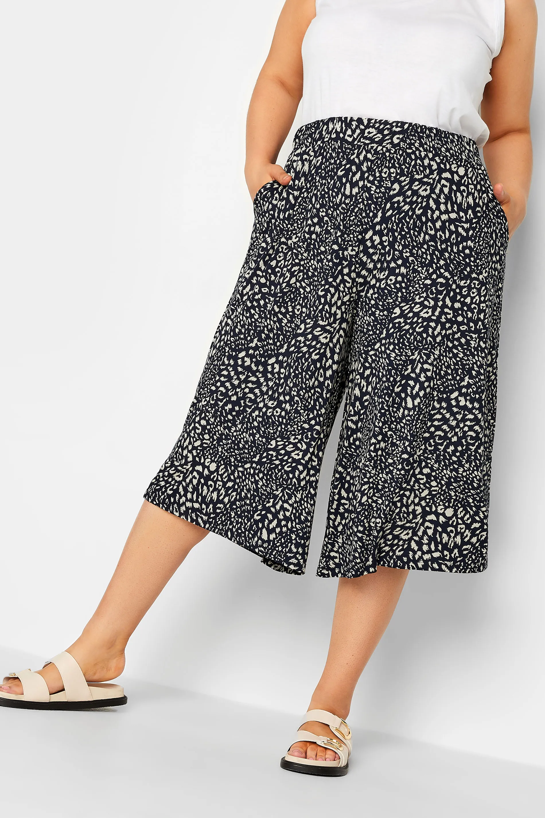 YOURS Curve Navy Blue Animal Print Culottes